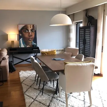 Apartment Oporto, Sea View And Marina Canidelo (Vila Nova de Gaia)