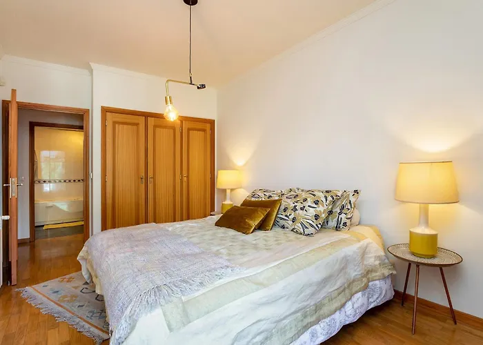 Oporto, Sea View And Marina Canidelo (Vila Nova de Gaia)